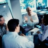 Making a big team cannot guarantee better business execution